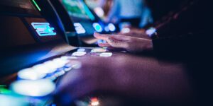 How to Improve Your Chances at Online Casino Games